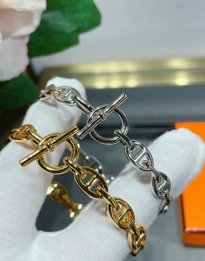 The Enchanting Allure of Hermes Ladies Bracelets